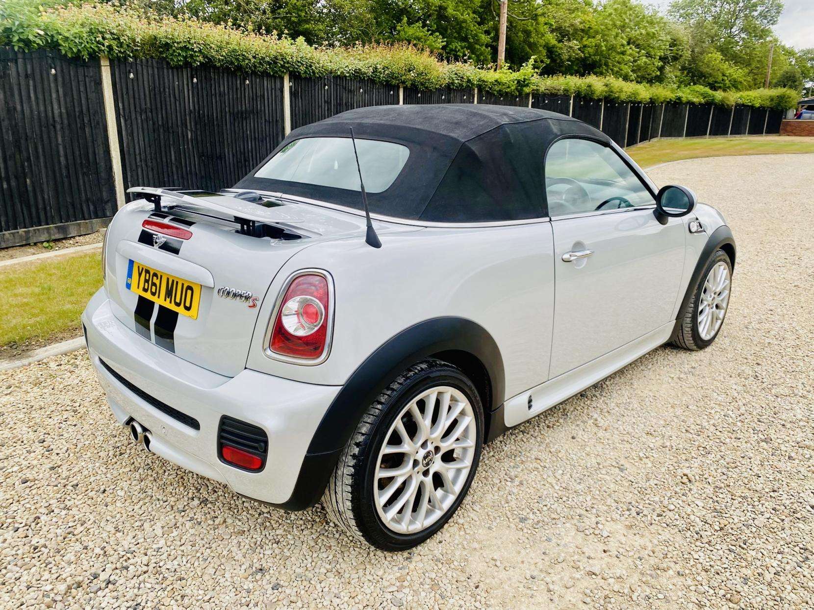 2012 MINI ROADSTER 2012 MINI ROADSTER