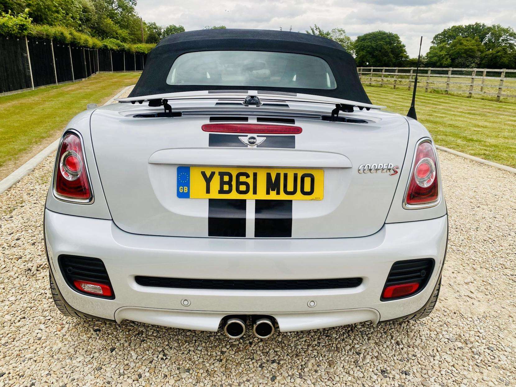 2012 MINI ROADSTER 2012 MINI ROADSTER
