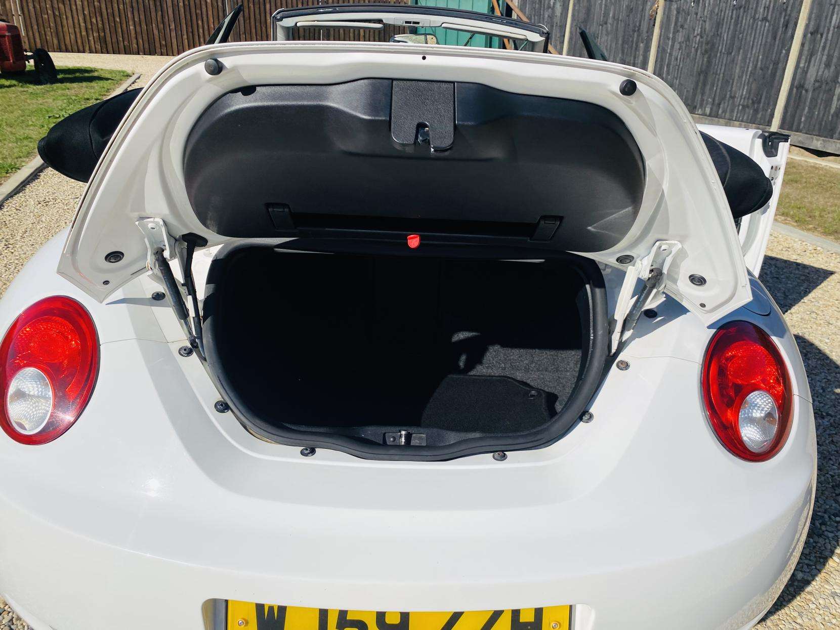 2009 VOLKSWAGEN BEETLE 2009 VOLKSWAGEN BEETLE