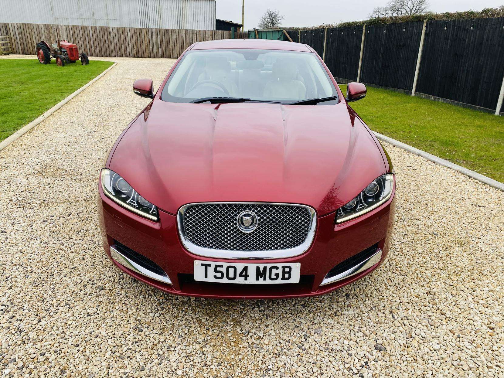 2013 JAGUAR XF 2013 JAGUAR XF