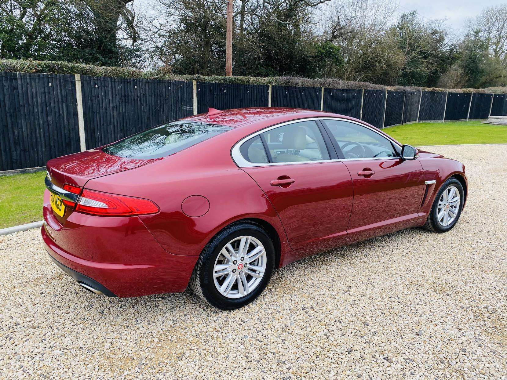 2013 JAGUAR XF 2013 JAGUAR XF