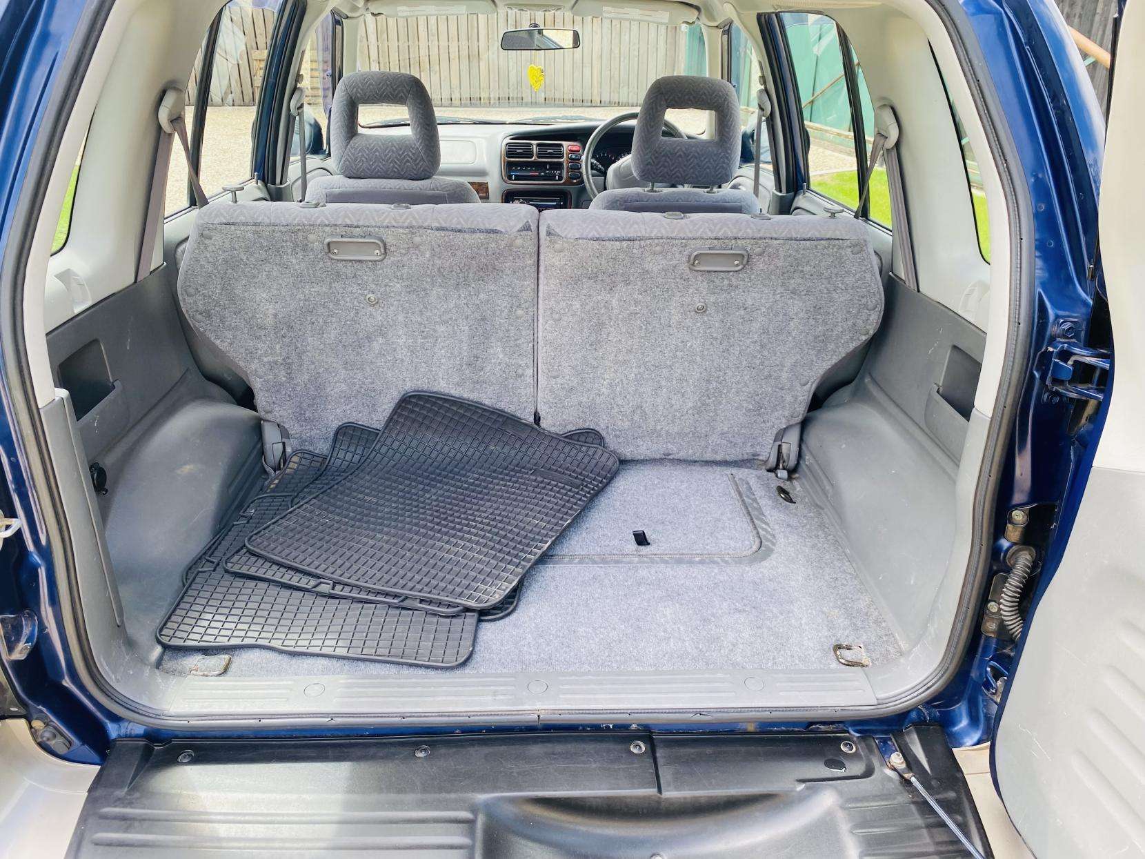 2002 SUZUKI GRAND VITARA 2002 SUZUKI GRAND VITARA