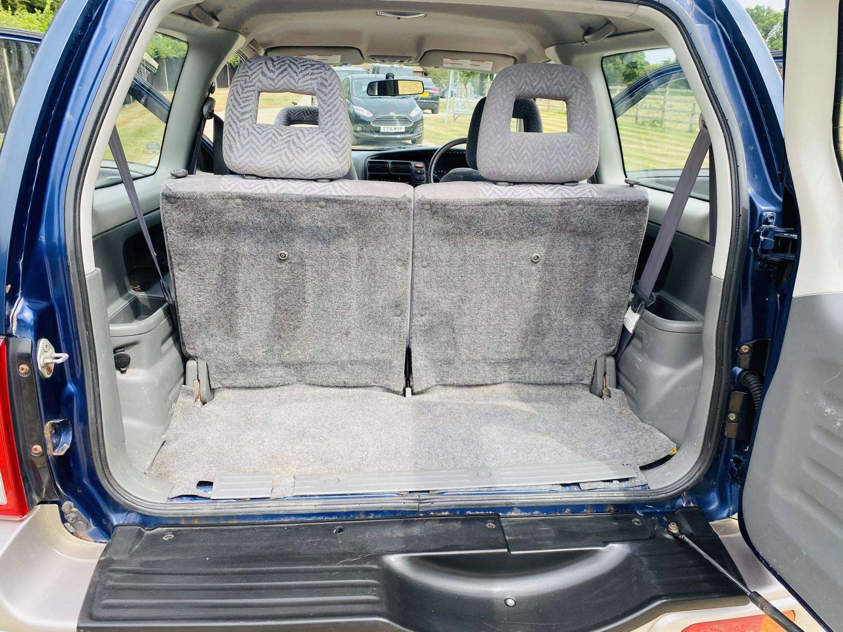 2002 SUZUKI GRAND VITARA 2002 SUZUKI GRAND VITARA