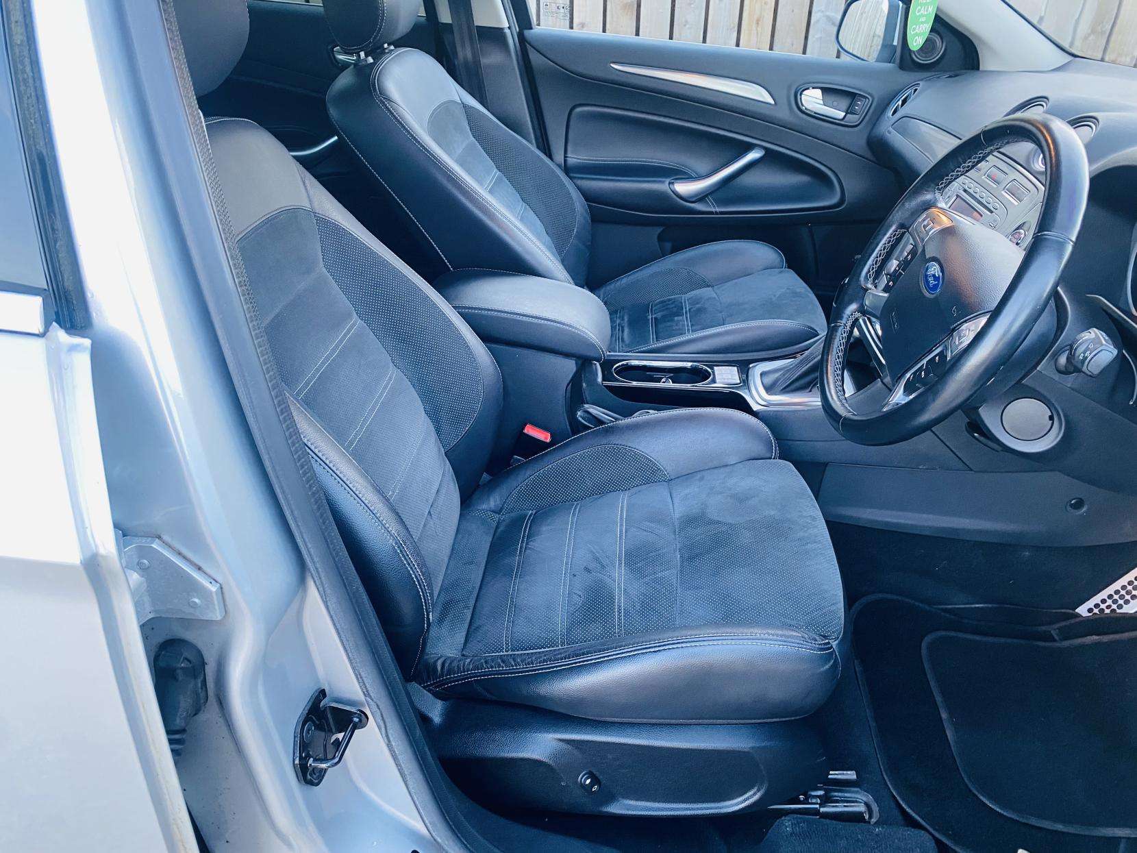 2010 FORD MONDEO 2010 FORD MONDEO