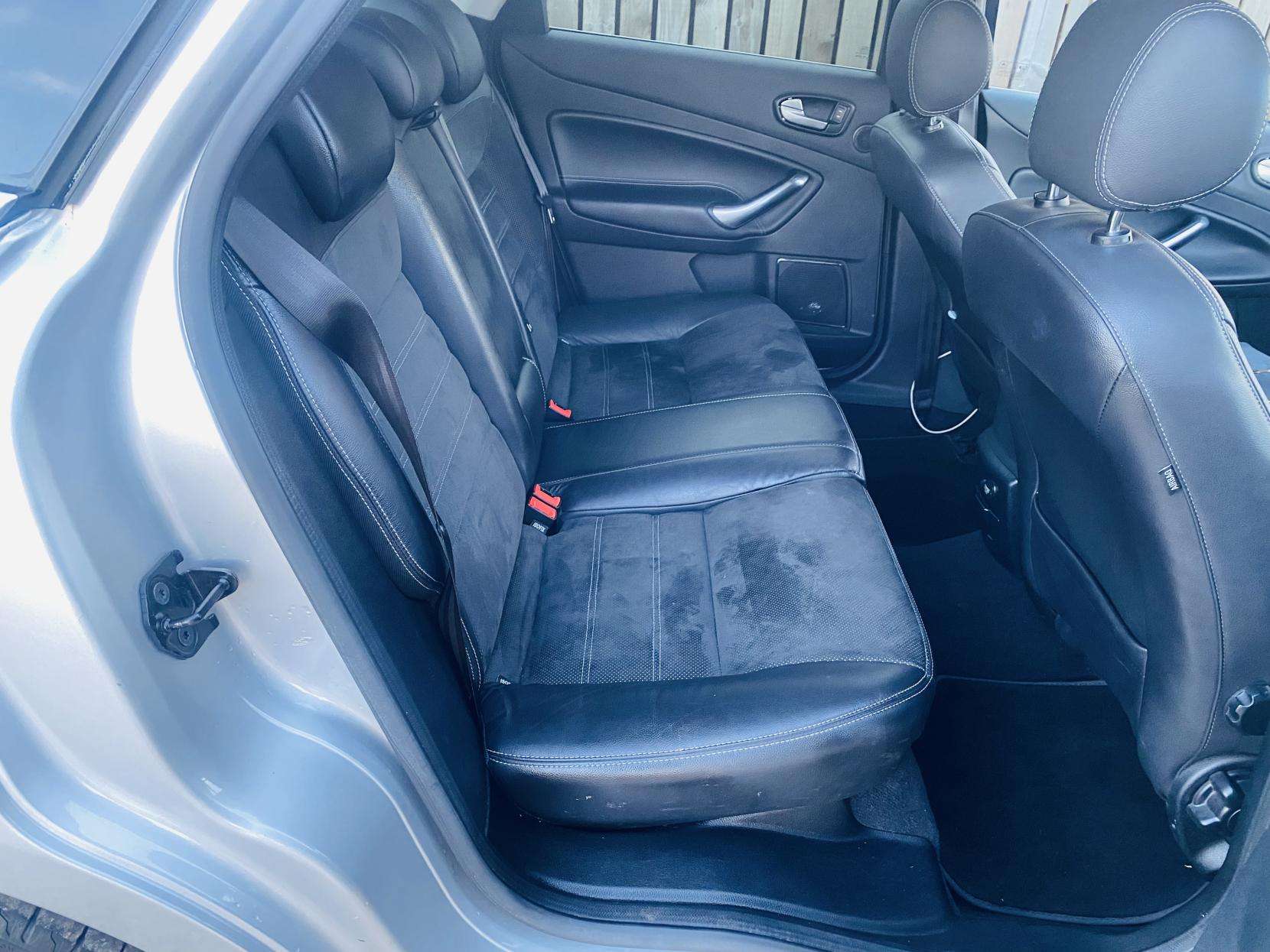 2010 FORD MONDEO 2010 FORD MONDEO