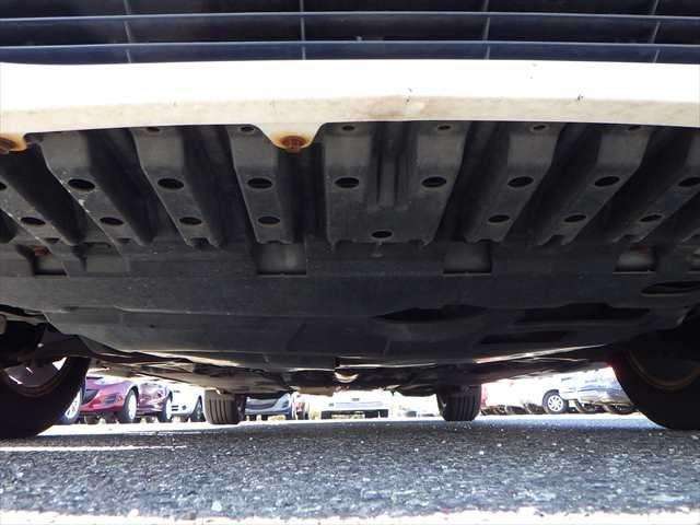 null TOYOTA AVENSIS null TOYOTA AVENSIS