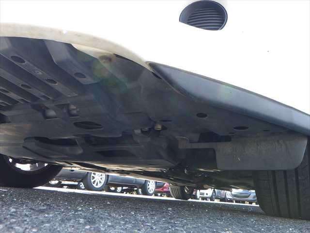 null TOYOTA AVENSIS null TOYOTA AVENSIS