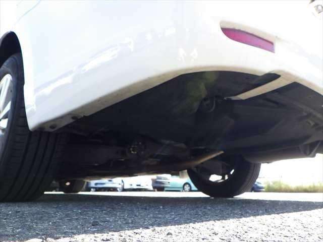 null TOYOTA AVENSIS null TOYOTA AVENSIS