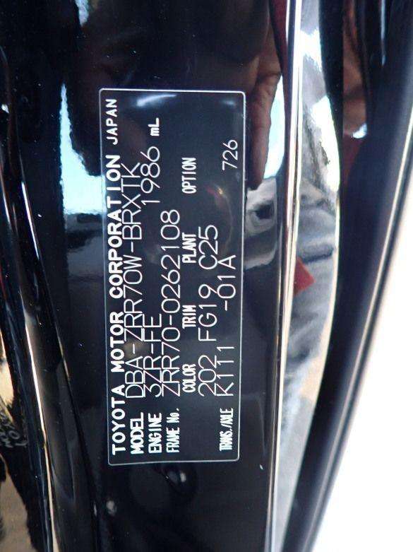 null TOYOTA VOXY null TOYOTA VOXY