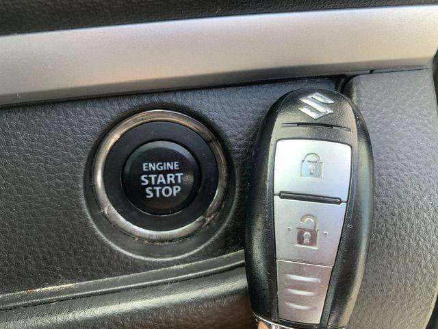 null SUZUKI SWIFT null SUZUKI SWIFT