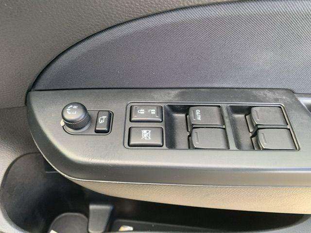 null SUZUKI SWIFT null SUZUKI SWIFT