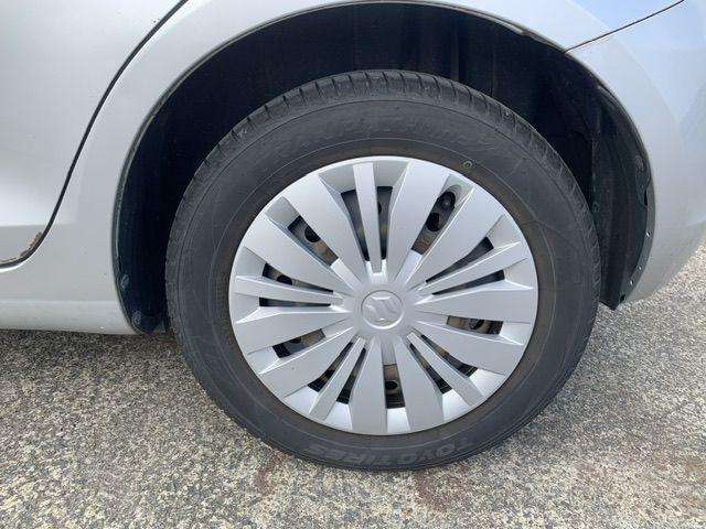 null SUZUKI SWIFT null SUZUKI SWIFT