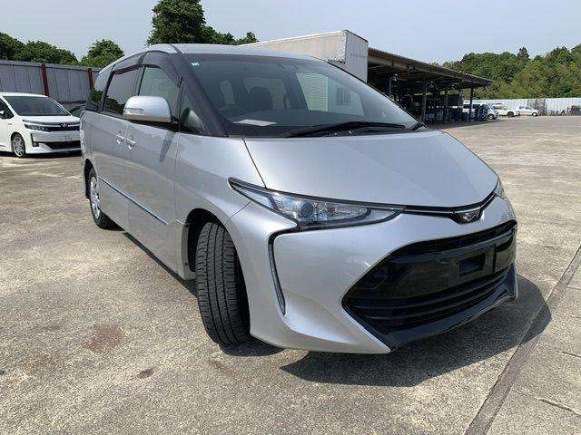 A null TOYOTA ESTIMA Aeras A null TOYOTA ESTIMA Aeras