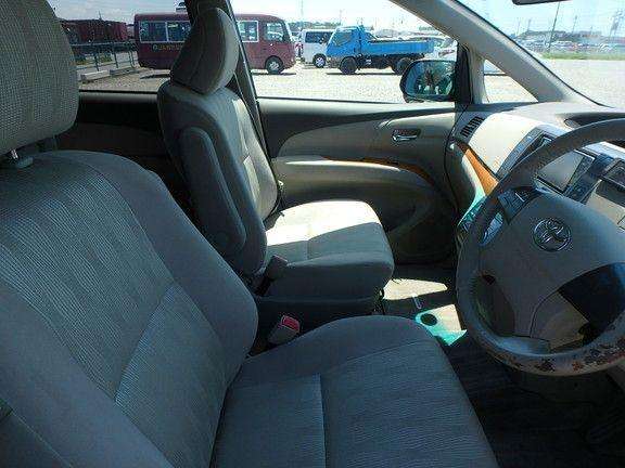 null TOYOTA ESTIMA null TOYOTA ESTIMA