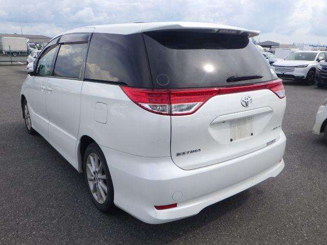 A null TOYOTA ESTIMA Aeras A null TOYOTA ESTIMA Aeras
