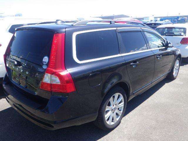 null VOLVO V70 null VOLVO V70