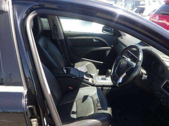 null VOLVO V70 null VOLVO V70