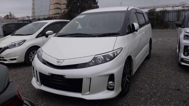 A 2013 TOYOTA ESTIMA Aeras A 2013 TOYOTA ESTIMA Aeras