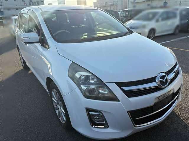 A 2012 MAZDA MPV 8 Seater A 2012 MAZDA MPV 8 Seater