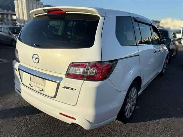 A 2012 MAZDA MPV 8 Seater A 2012 MAZDA MPV 8 Seater