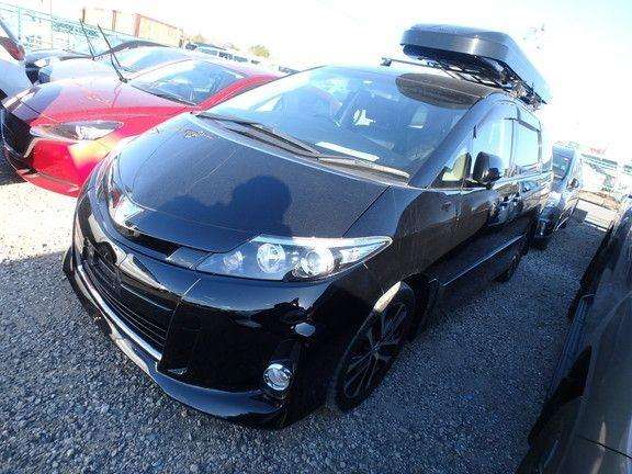 A 2015 TOYOTA ESTIMA Aeras A 2015 TOYOTA ESTIMA Aeras