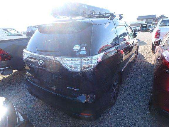 A 2015 TOYOTA ESTIMA Aeras A 2015 TOYOTA ESTIMA Aeras