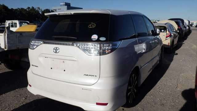 A 2012 TOYOTA ESTIMA Aeras A 2012 TOYOTA ESTIMA Aeras