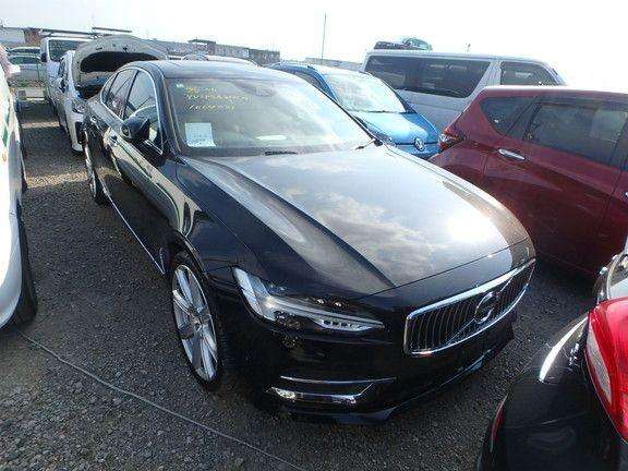 A 2018 VOLVO S90 INSCRIPTION A 2018 VOLVO S90 INSCRIPTION