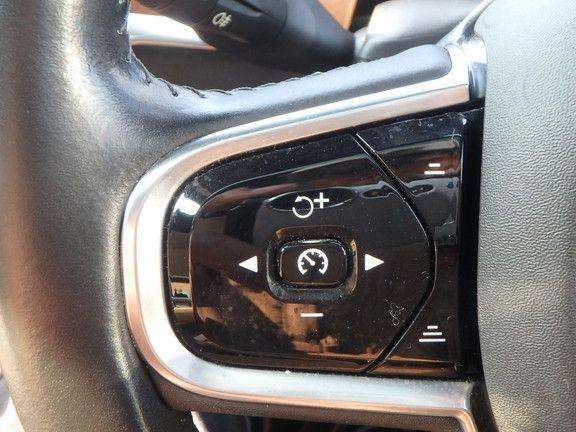 2018 VOLVO S90 2018 VOLVO S90