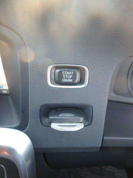 2013 VOLVO S60 2013 VOLVO S60