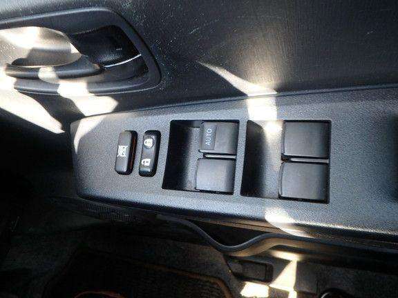 2012 TOYOTA VITZ 2012 TOYOTA VITZ