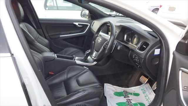 2015 VOLVO S60 2015 VOLVO S60