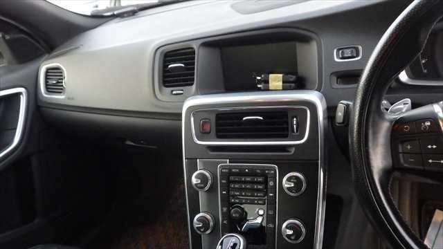 2015 VOLVO S60 2015 VOLVO S60