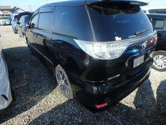 A 2014 TOYOTA ESTIMA Aeras A 2014 TOYOTA ESTIMA Aeras
