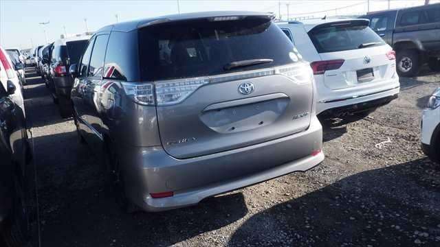 A 2012 TOYOTA ESTIMA Aeras A 2012 TOYOTA ESTIMA Aeras