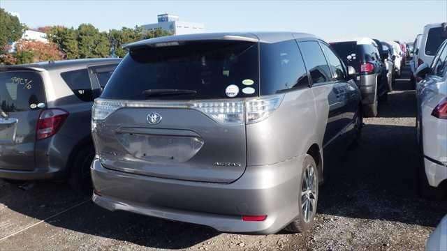 A 2012 TOYOTA ESTIMA Aeras A 2012 TOYOTA ESTIMA Aeras