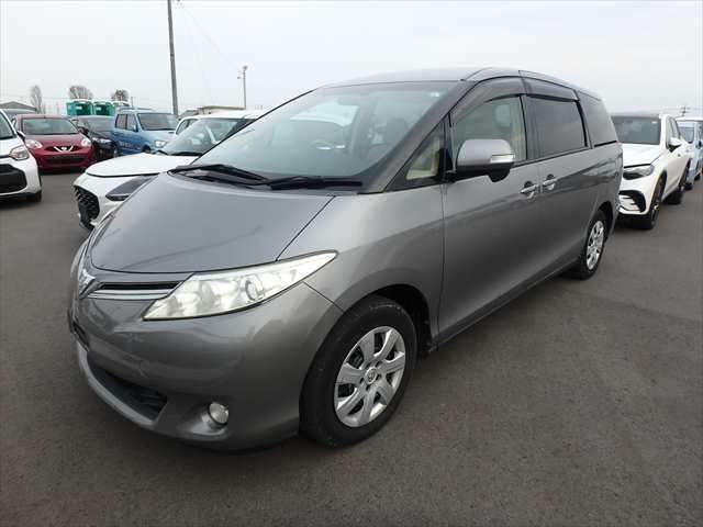 A 2013 TOYOTA ESTIMA X A 2013 TOYOTA ESTIMA X