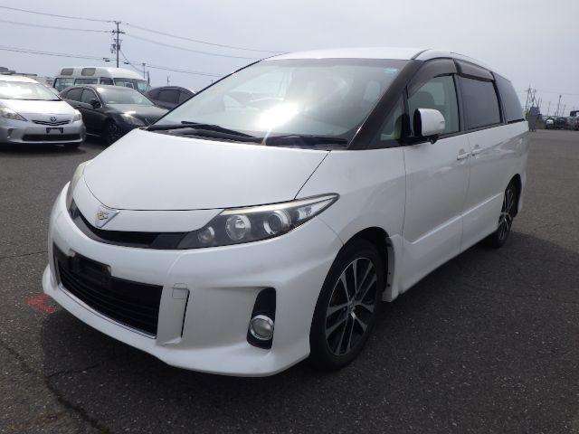 A 2013 TOYOTA ESTIMA Aeras A 2013 TOYOTA ESTIMA Aeras
