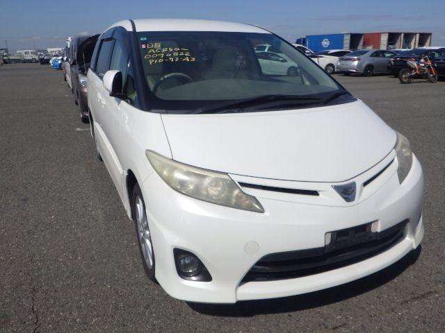 A 2009 TOYOTA ESTIMA Aeras A 2009 TOYOTA ESTIMA Aeras
