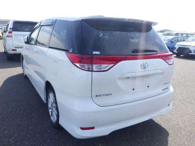 A 2009 TOYOTA ESTIMA Aeras A 2009 TOYOTA ESTIMA Aeras