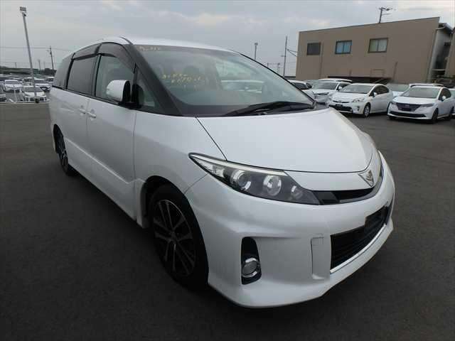 A 2014 TOYOTA ESTIMA Aeras A 2014 TOYOTA ESTIMA Aeras