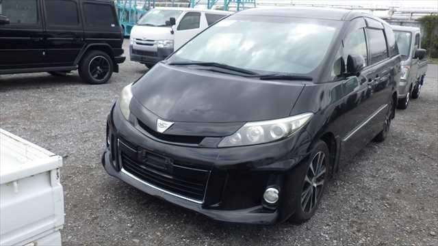 A 2013 TOYOTA ESTIMA Aeras A 2013 TOYOTA ESTIMA Aeras