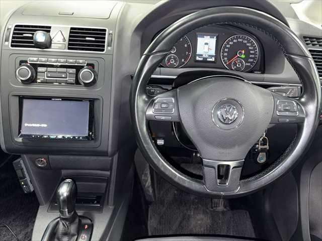 2012 VOLKSWAGEN TOURAN 2012 VOLKSWAGEN TOURAN