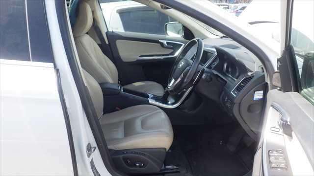 2015 VOLVO XC60 2015 VOLVO XC60