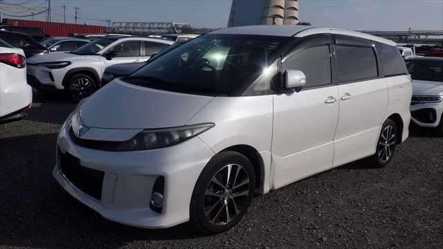 A 2013 TOYOTA ESTIMA Aeras A 2013 TOYOTA ESTIMA Aeras