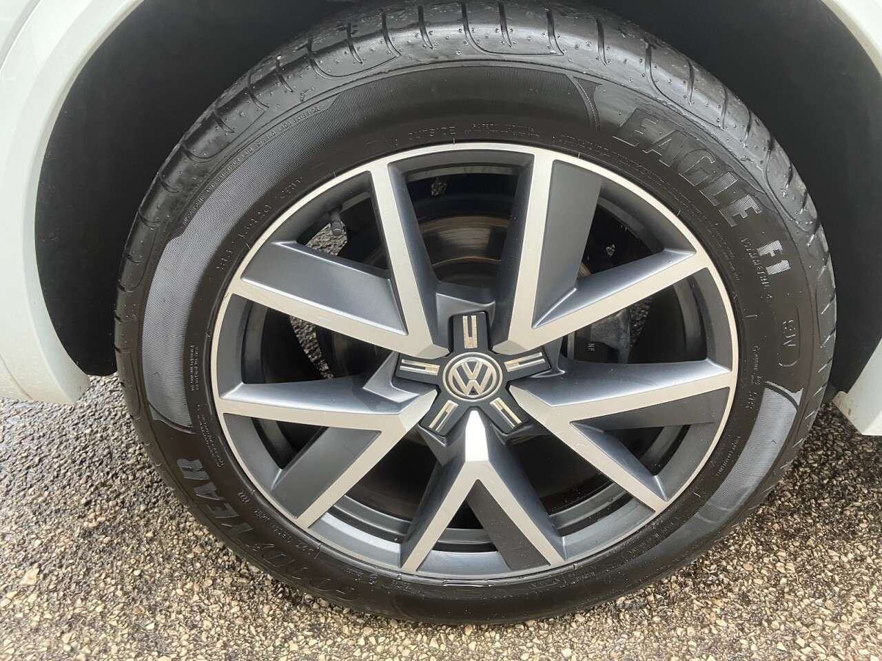 2021 VOLKSWAGEN TOUAREG 2021 VOLKSWAGEN TOUAREG