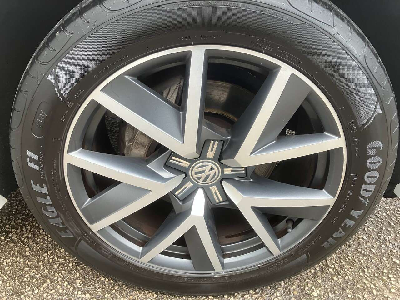 2021 VOLKSWAGEN TOUAREG 2021 VOLKSWAGEN TOUAREG