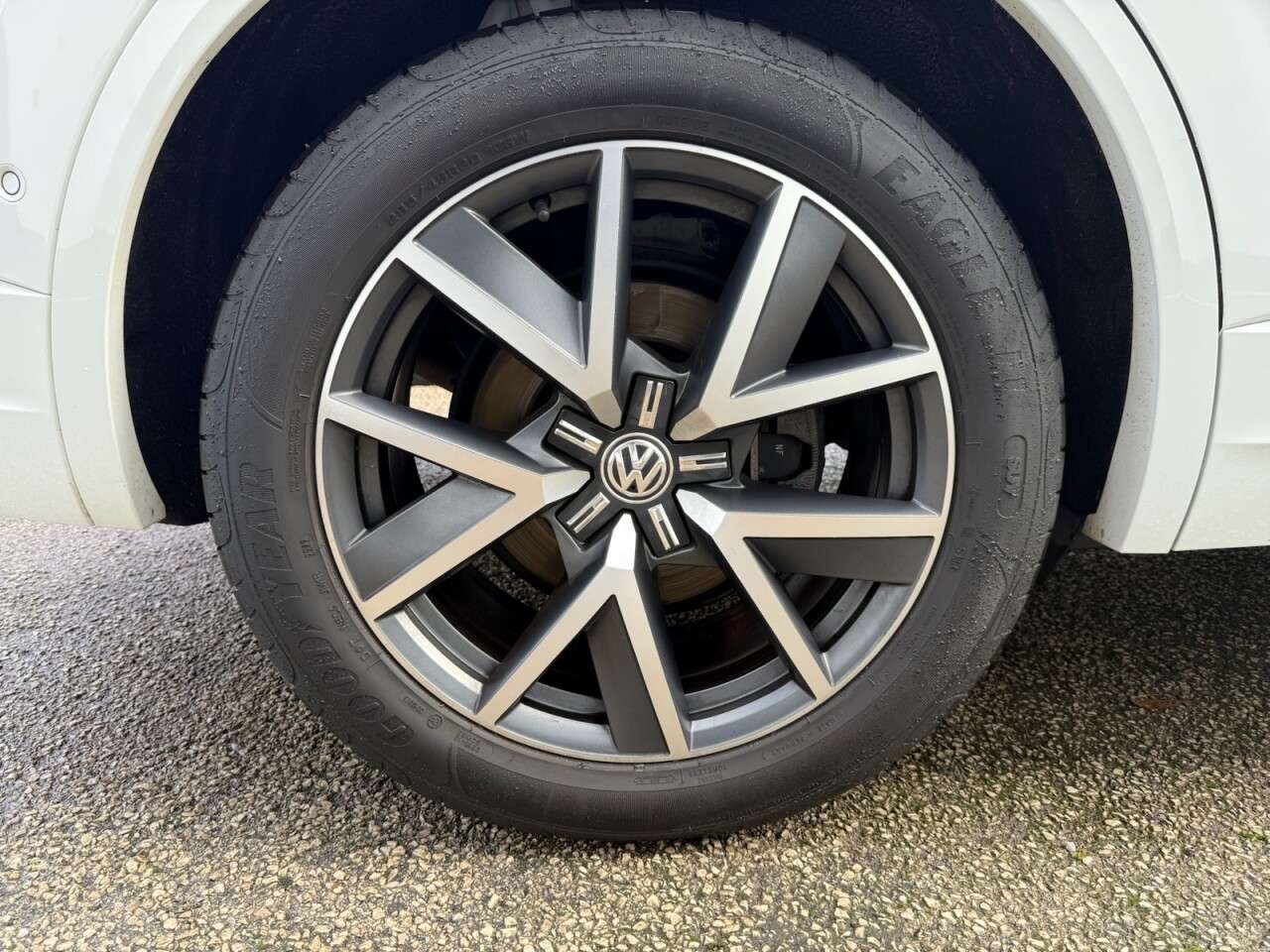 2021 VOLKSWAGEN TOUAREG 2021 VOLKSWAGEN TOUAREG