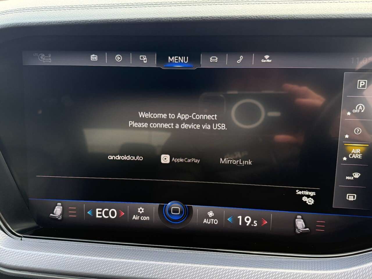 2021 VOLKSWAGEN TOUAREG 2021 VOLKSWAGEN TOUAREG