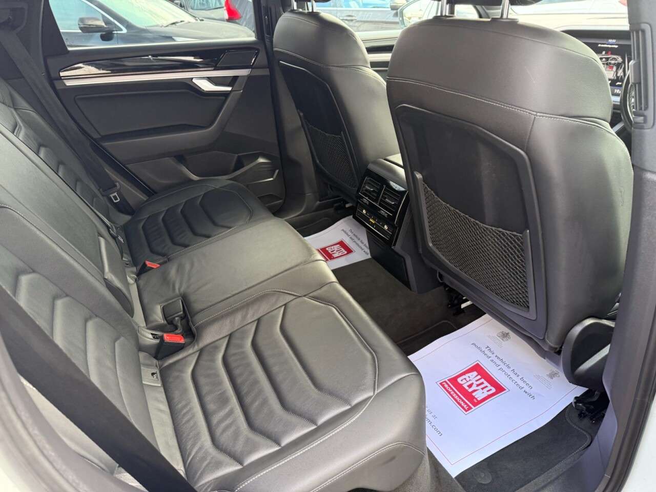 2021 VOLKSWAGEN TOUAREG 2021 VOLKSWAGEN TOUAREG